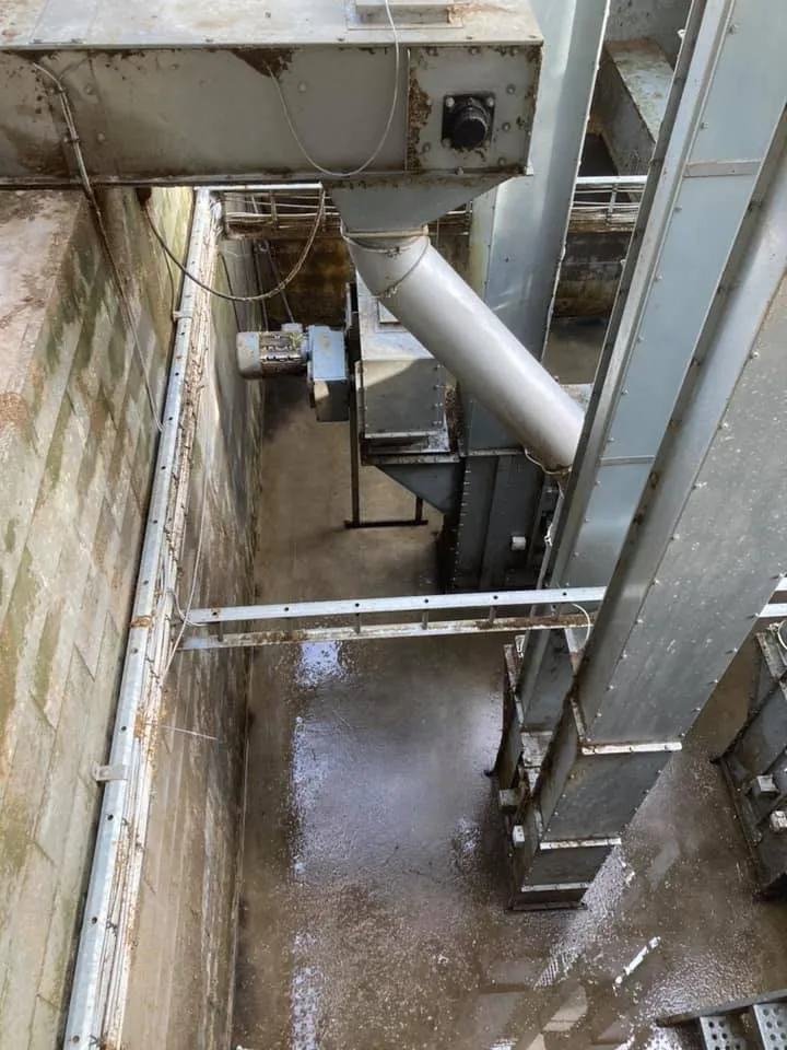 imgi_6_carousel-4-CCqE1aI6